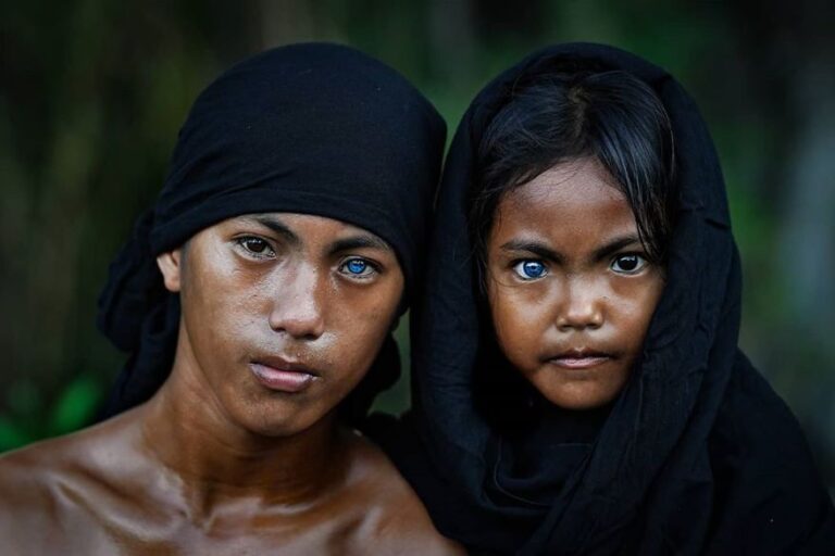 These Indonesian Tribes Have A Rare Condition That Turns Their Eyes Bright Blue Mode Viral